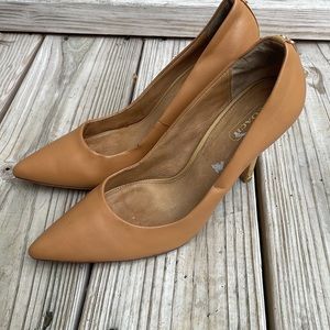 COACH "Ellin" Heels / Pumps Size 7.5